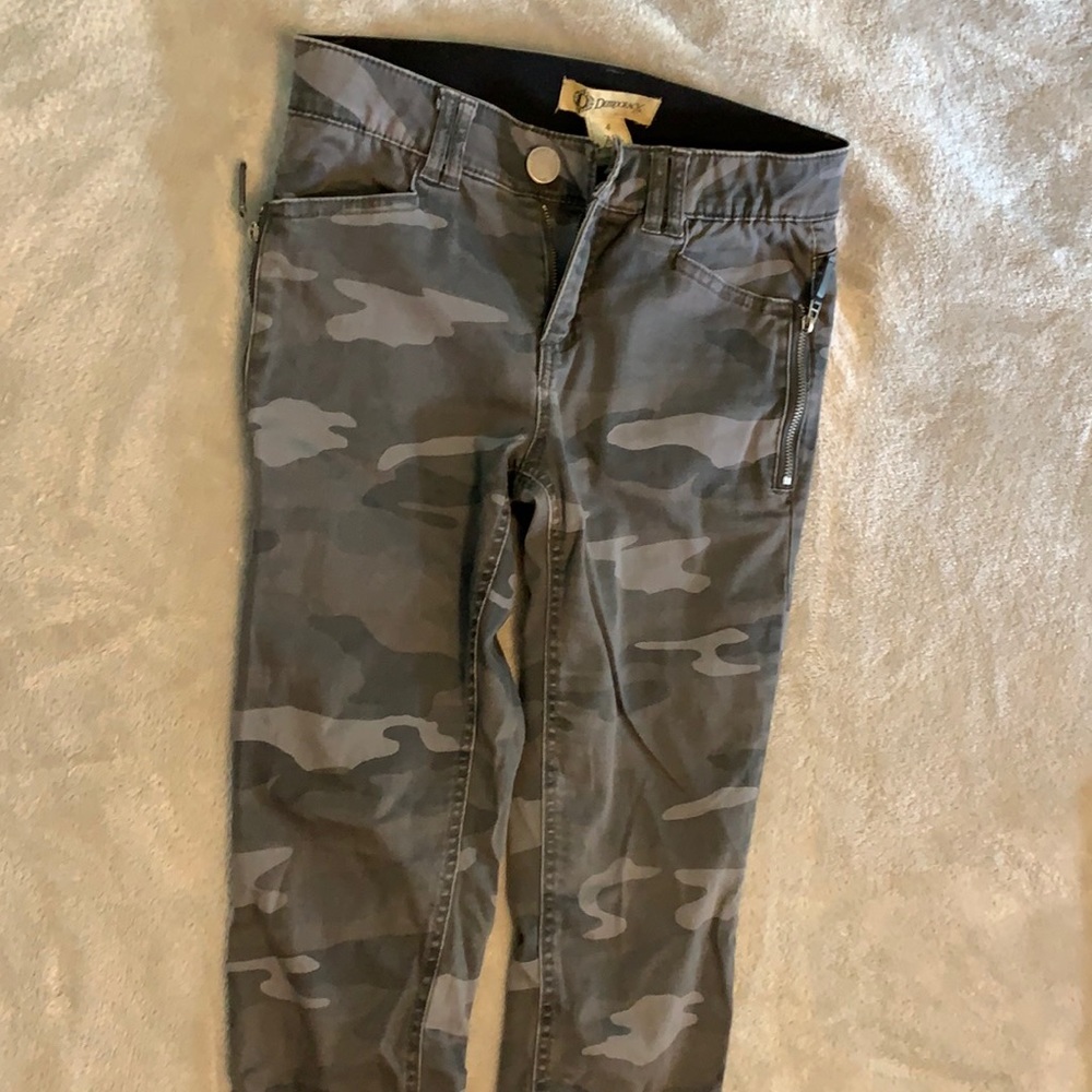 Democracy gray/dark gray camouflage pants. Excellent condition.